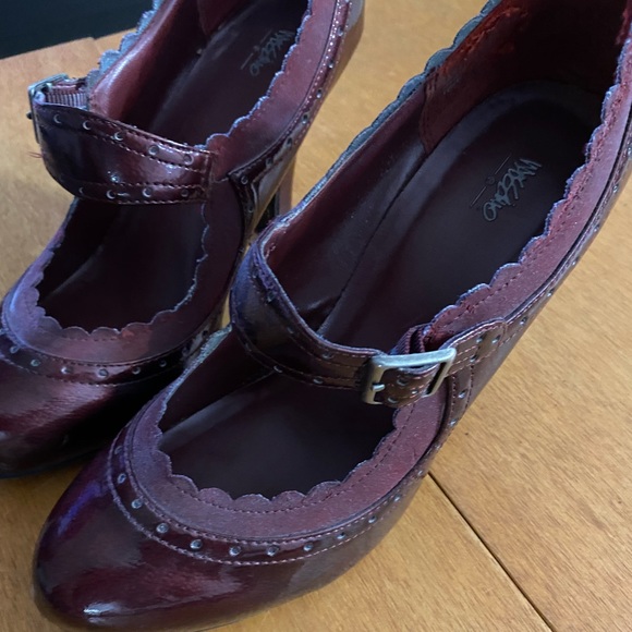 Mossimo heels - Picture 4 of 10